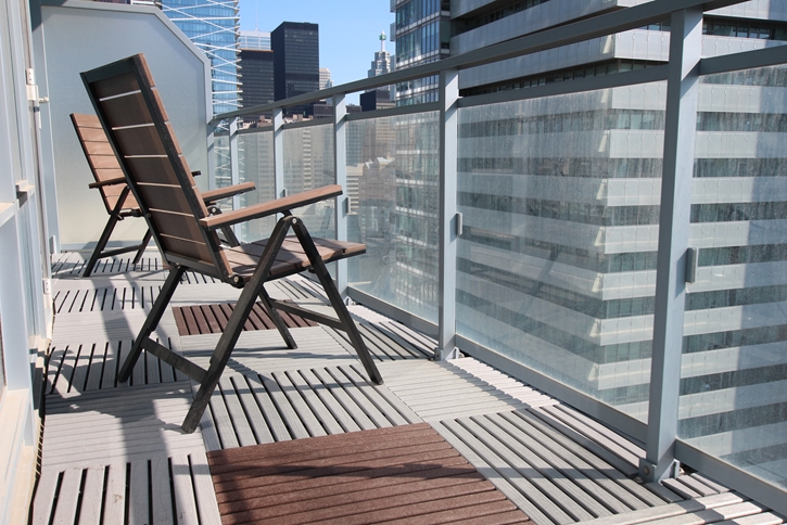 Cover the floor with balcony deck tiles