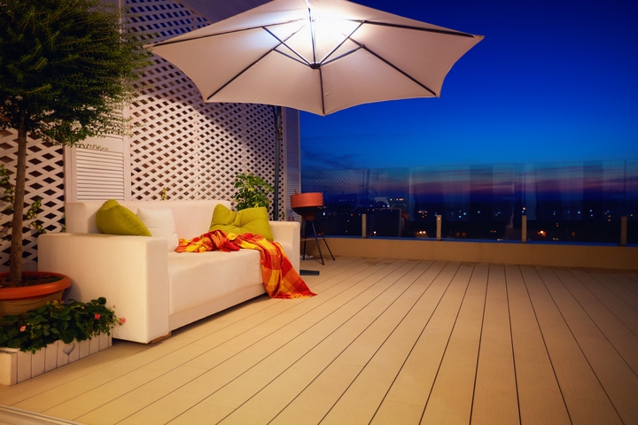 Equip your balcony room with lighting